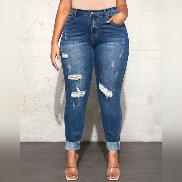 SHEIN Denim - Plus Ripped Skinny Jeans